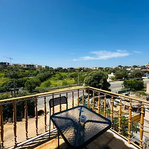 https://central-holiday-guesthouse-portimao.hotelaalgarve.com