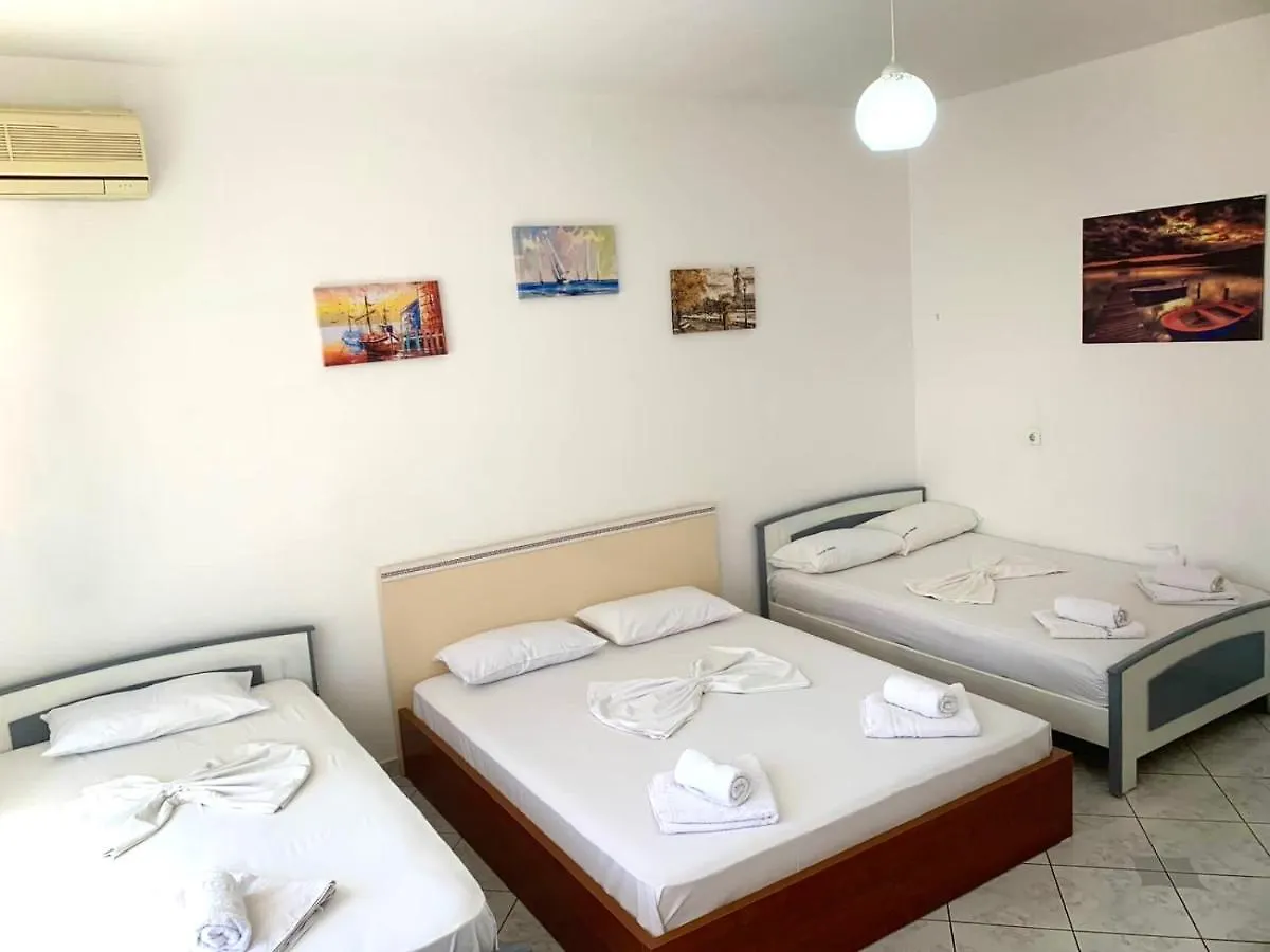City Center Sarande 3*,